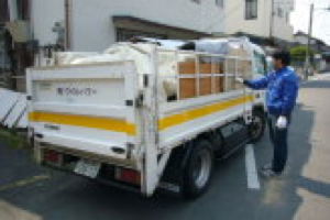 トラックとスタッフ