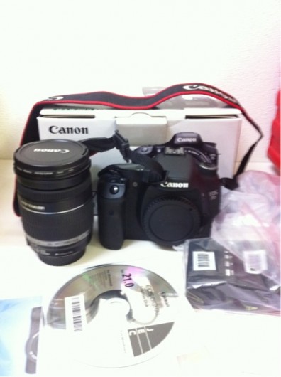 デジカメ一眼レフ Canon EOS7D  入荷！