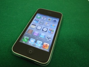 ♪iPhone 3GS　16GB入荷しました～＼(^o^)／