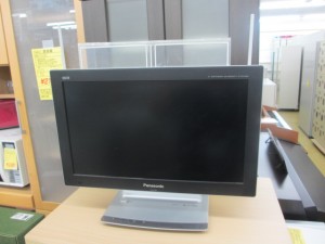 アンテナ内臓型の液晶テレビを買取ました