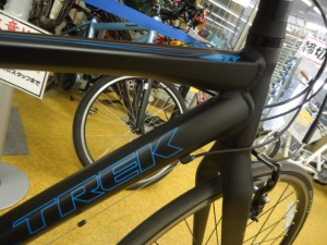 TREK　7.4FX