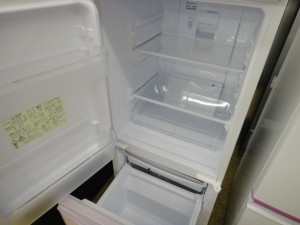 冷蔵庫内側