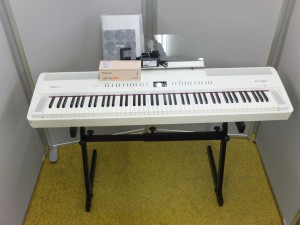 Ｒｏｌａｎｄ　電子ピアノ　ＦＰ－８０　が仲間に加わりました！